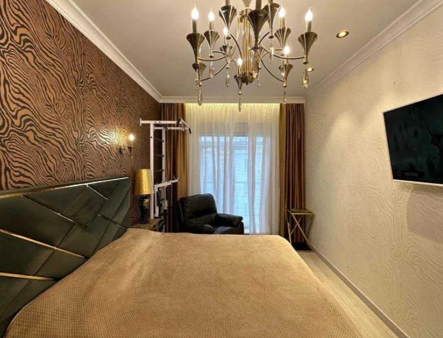 продажа трехкомнатной квартиры номер A-172765 в Киевском районе, фото номер 12
